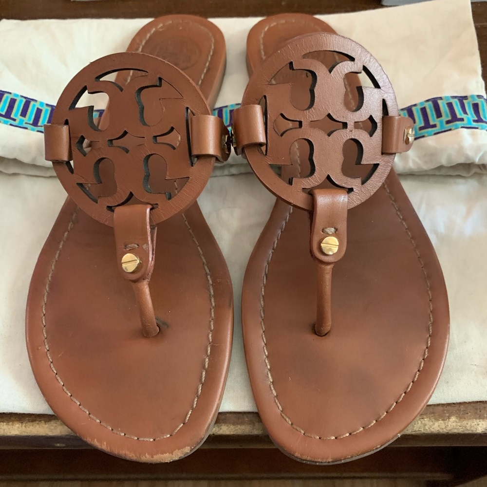 Tory Burch Miller size 9